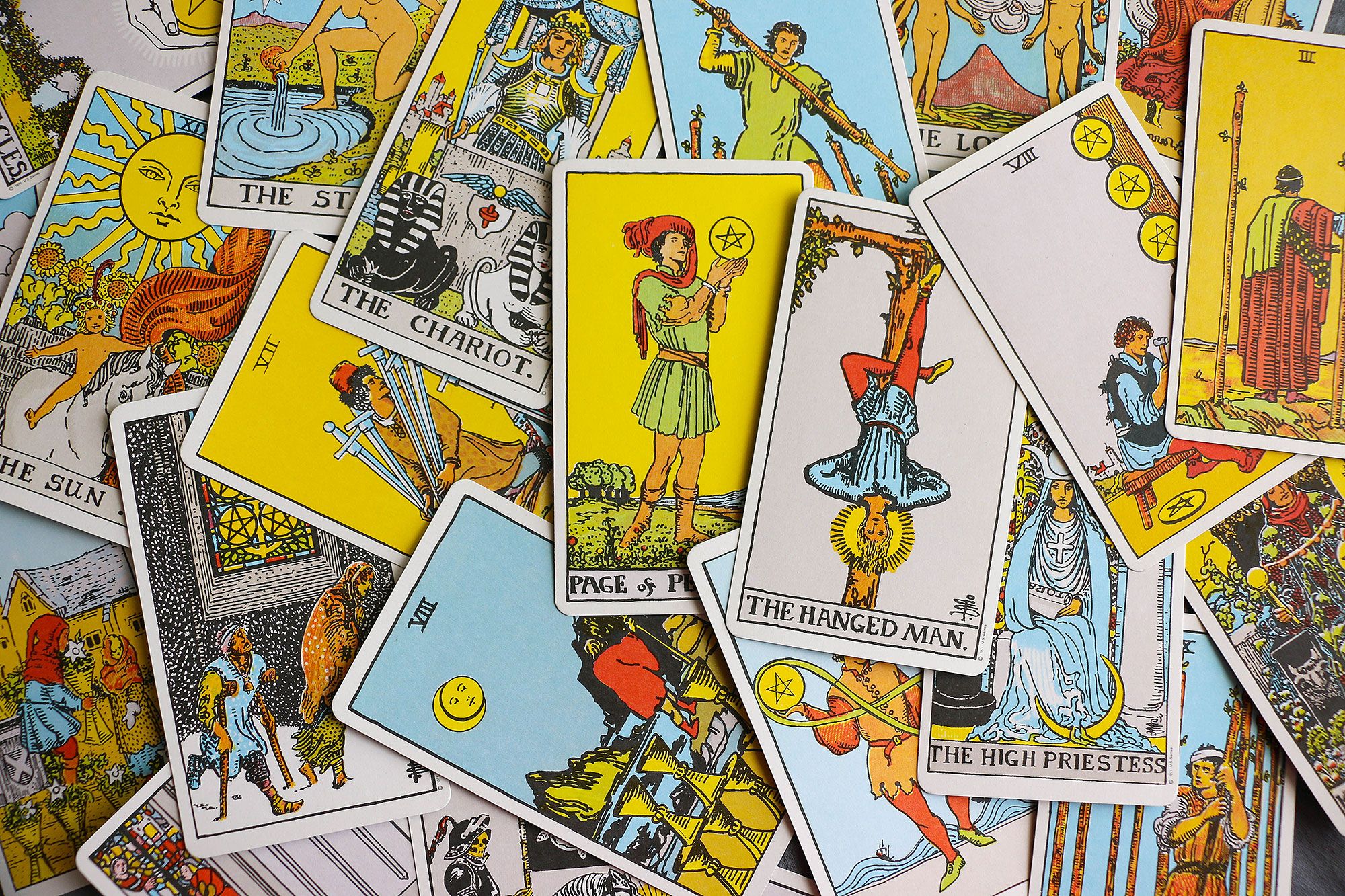 TAROT KARTLARINDAKİ SIRLAR